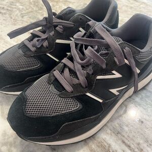 New Balance 57/40 Sneakers